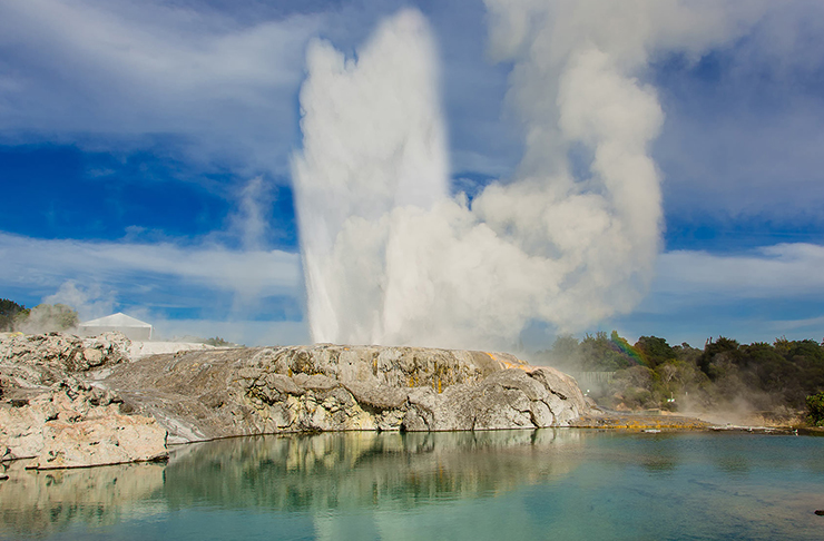 Here's Where To Find Spectacular New Zealand Geothermal Spots