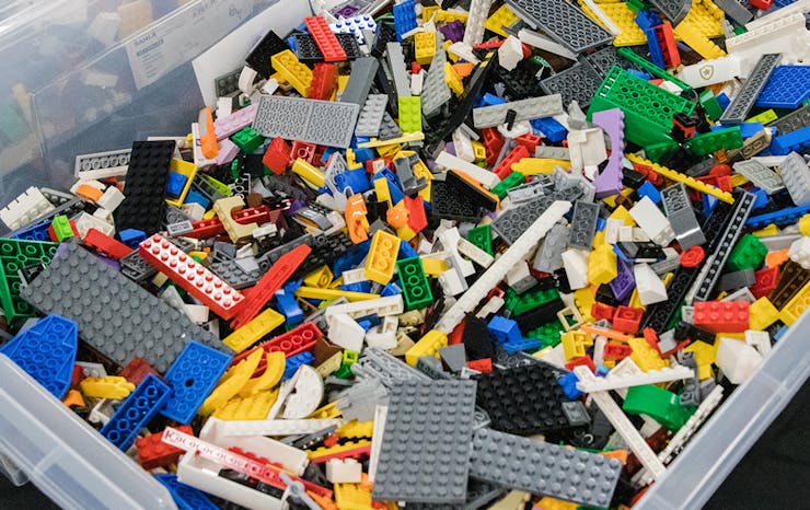 Dig Through Tonnes Of Lego At The South Side’s New Pre-Loved Lego Store ...