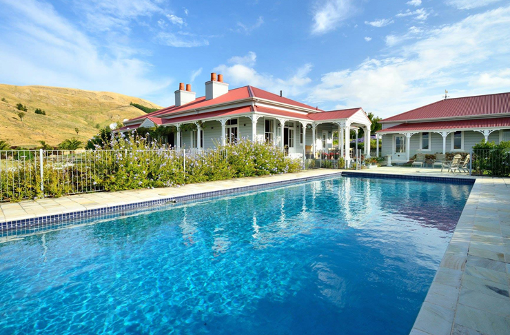 Unwind At One of New Zealand's 9 Best Retreats