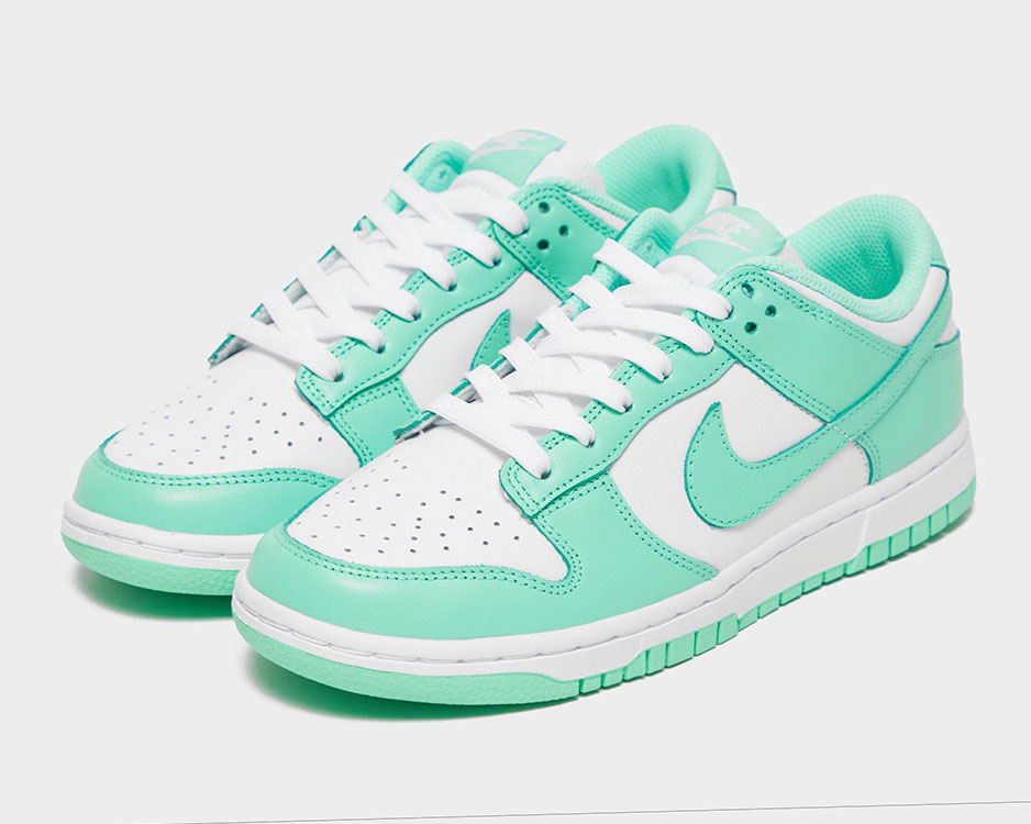 tinkerbell nike dunks