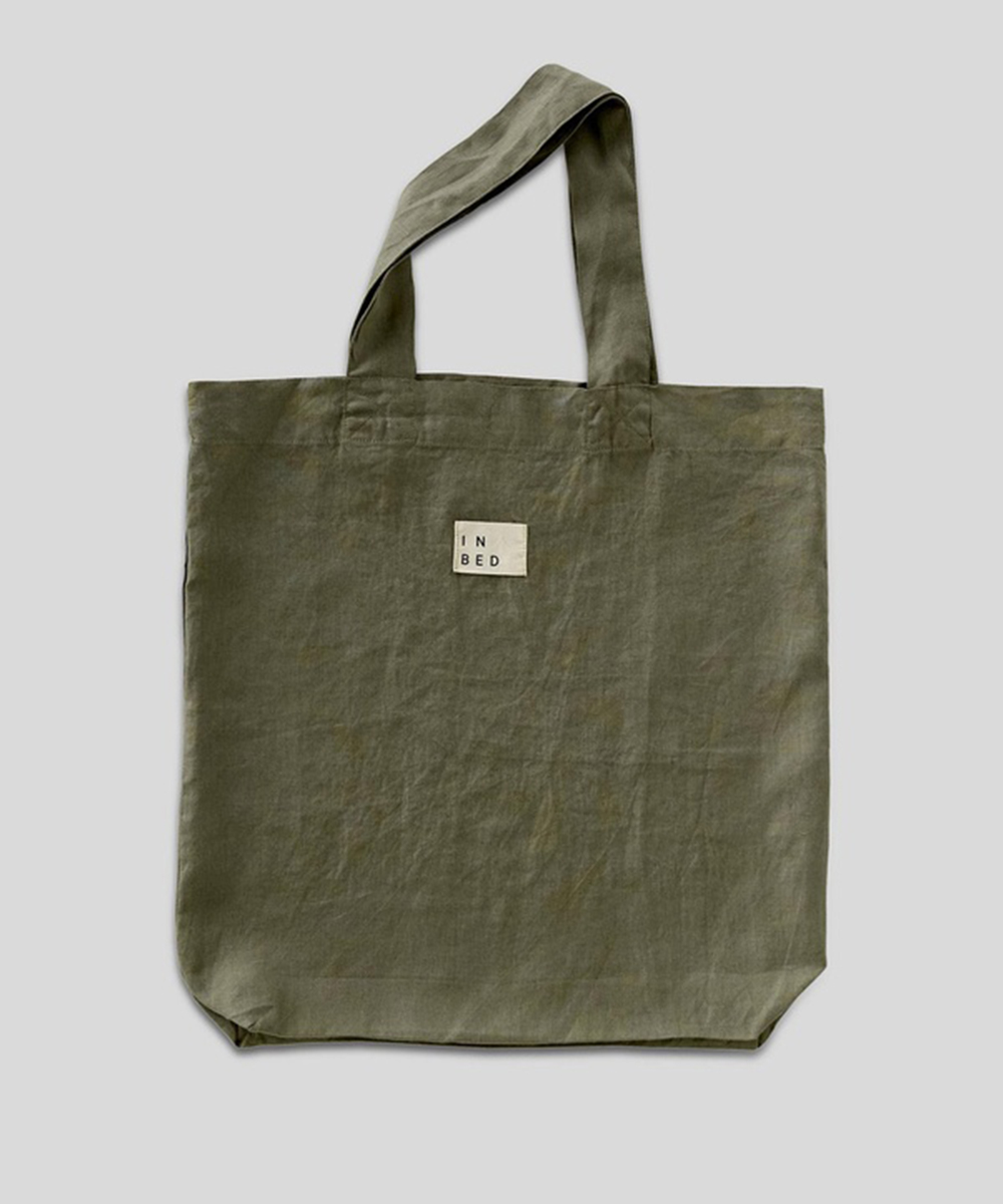 a olive canvas bag