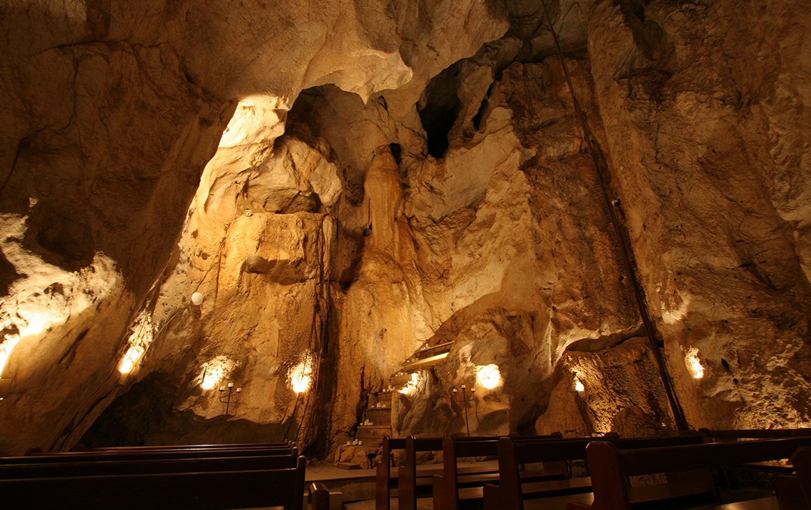 Light peaks out of Cathedral Cave